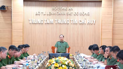Tập trung xây dựng lực lượng Cảnh sát cơ động tiến thẳng lên hiện đại