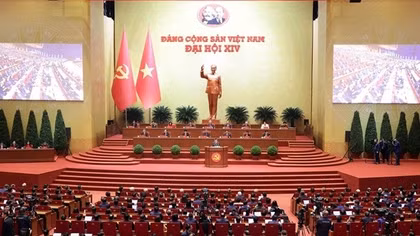 19 đồng chí được Ban Chấp hành Trung ương Đảng khoá XIV bầu vào Bộ Chính trị