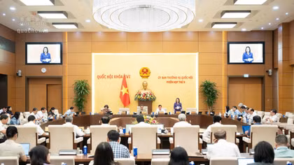 Có nên quy định người làm việc trên nền tảng số đóng bảo hiểm xã hội bắt buộc?