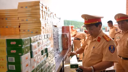 Phát hiện "bí mật" trong khoang chứa hành lý xe khách giường nằm