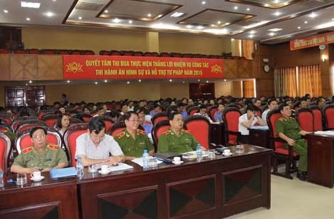 Các đại biểu dự buổi tập huấn.