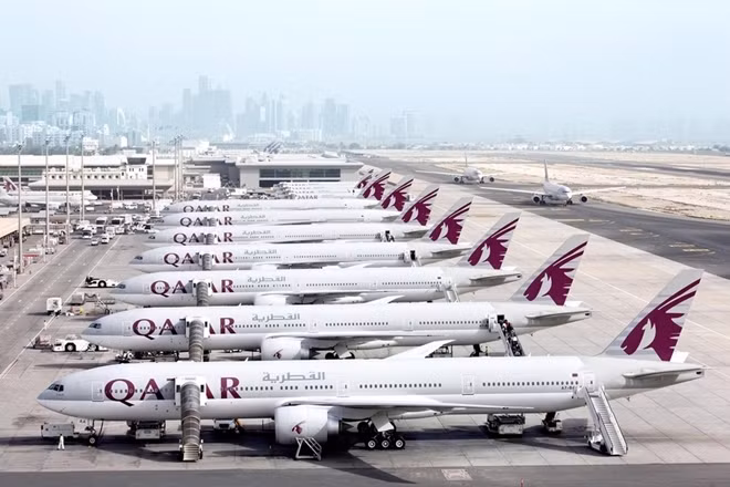 Hãng hàng không Qatar Airlines hiện đang là nạn nhân của lệnh cấm vận nói trên. Hãng này hiện đang khai thác hàng trăm chuyến bay đến các nước trong khu vực, đặc biệt là Saudi Arabia.