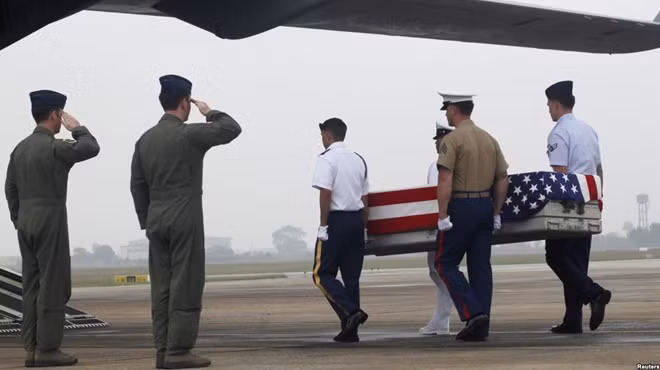 55 hài cốt binh sĩ Mỹ đã được Triều Tiên trao trả. Ảnh: Reuters
