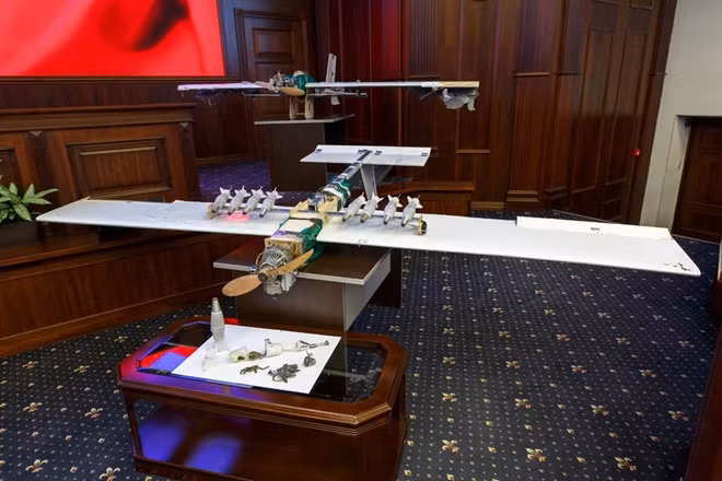 Mẫu UAV từng tấn công căn cứ Nga bị thu giữ. Ảnh: Southfront