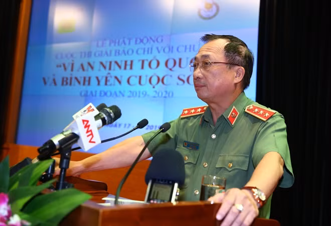 Thứ trưởng Nguyễn Văn Thành phát biểu tại lễ phát động.