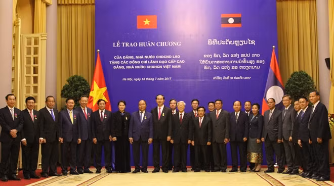 Lãnh đạo Đảng, Nhà nước và Chính phủ Việt Nam - Lào tại buổi lễ