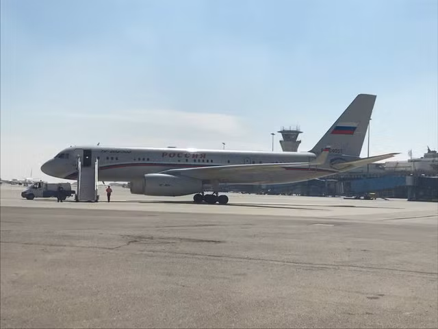 Chiếc máy bay Nga ở sân bay Syria. Ảnh: Sputnik