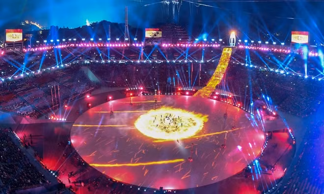 Một màn biểu diễn đẹp mắt tại Lễ bế mạc Thế vận hội mùa Đông Pyeongchang 2018. Ảnh: Guardian