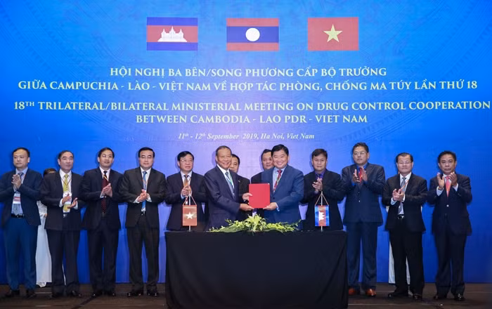 Việt Nam-Lào-Campuchia thông qua Tuyên bố chung, quyết tâm đẩy lùi ma tuý khỏi khu vực