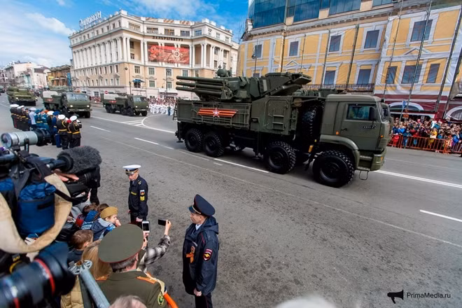Hệ thống phòng không Pantsir-S1 của Nga thu hút sự chú ý đặc biệt của giới truyền thông. Đây chính là quân "át chủ bài" bảo vệ các căn cứ của Nga ở Syria.