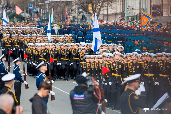 Là thành phố Viễn Đông - tiền đồn Thái Bình Dường của Nga, Vladivostok đã kỉ niệm Ngày Chiến thắng sớm nhất nước Nga.