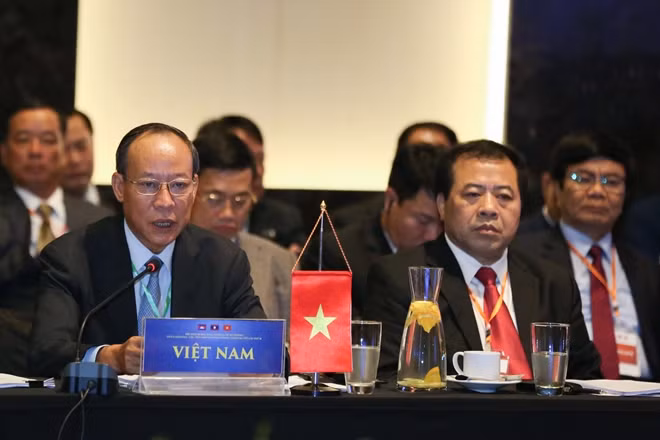 Thượng tướng, Thứ trưởng Lê Quý Vương phát biểu tại Hội nghị.