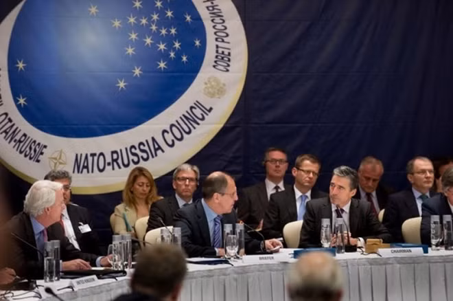 NATO - Nga họp bàn về tình hình quân sự tại Đông Âu. Ảnh: RT