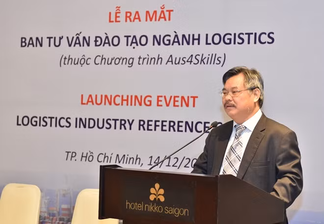 Ông Nguyễn Hồng Minh Tổng Cục trưởng, Tổng cục GDNN phát biểu tại buổi lễ.