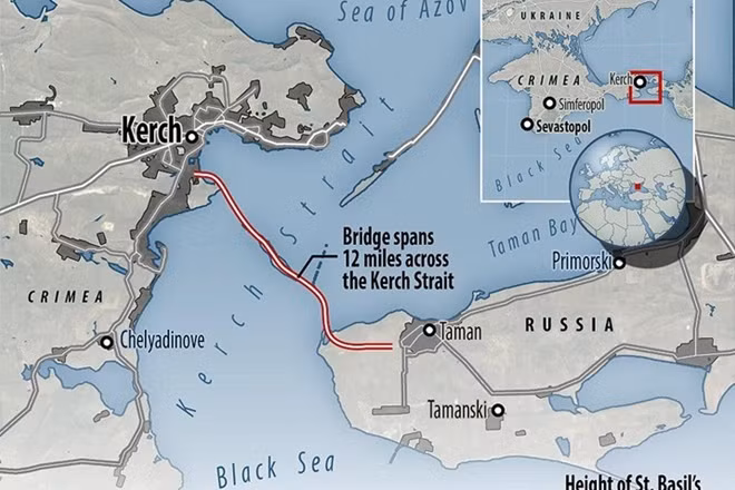 Tháng 3-2014, Quốc hội Nga đã đồng ý sáp nhập bán đảo Crimea sau khi 96% người dân nơi đây ủng hộ hành động này trong một cuộc trưng cầu dân ý an toàn và minh bạch. Moscow sau đó nhiều lần khẳng định họ sẽ không trao bán đảo này cho Ukraine.