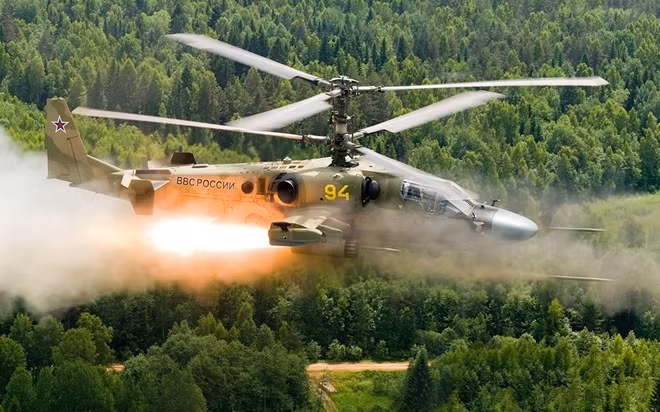 kA-52 Nga nhả đạn vào mục tiêu. Ảnh: ITN kA-52 Nga nhả đạn vào mục tiêu. Ảnh: ITN
