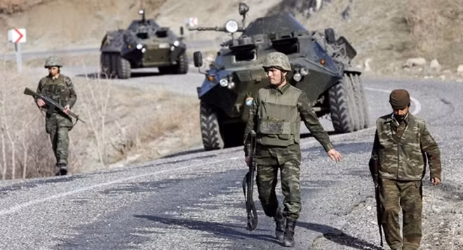 Thổ Nhĩ Kỳ đã chấm dứt chiến dịch quân sự đầy tham vọng mang tên "Lá chắn sống Euphrates" bên trong lãnh thổ Syria. Ảnh: RT