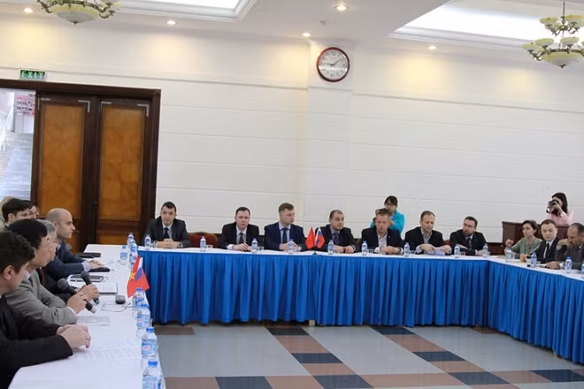 Buổi hội thảo có sự tham gia của đông đảo doanh nghiệp và tổ chức của Nga đang hoạt động tại Việt Nam.