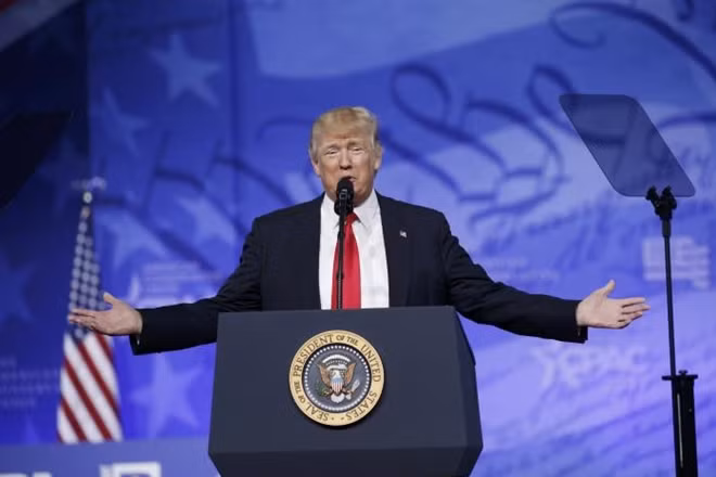 Ông Trump phát biểu tại CPAC 2017. Ảnh: Reuters