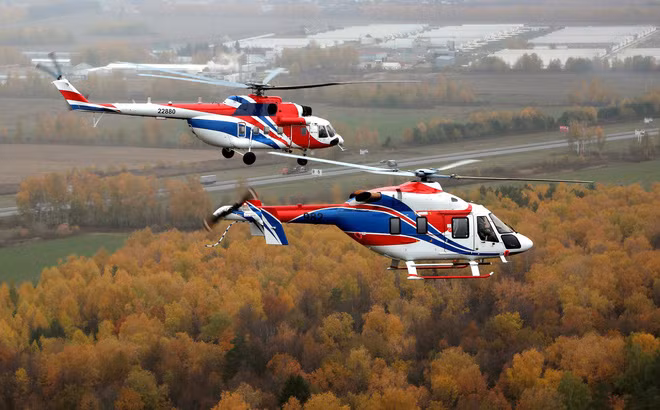 Trực thăng Ansat "sánh đôi" cùng Mi-171A2 trong một nhiệm vụ bay ở Nga. Trực thăng Ansat "sánh đôi" cùng Mi-171A2 trong một nhiệm vụ bay ở Nga.