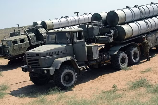 Tên lửa S-300 của Nga. Ảnh: ITN