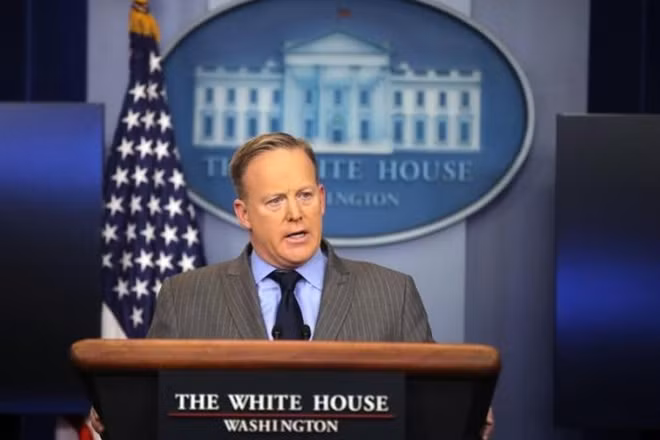 Phát ngôn viên Nhà Trắng Sean Spicer. Ảnh: Reuters
