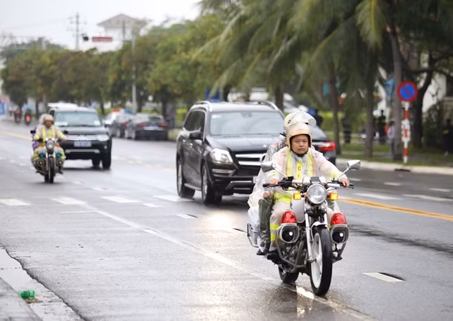 Thiếu tướng Trần Sơn Hà, Cục trưởng Cục Cảnh sát giao thông, Bộ Công an cho biết, lực lượng CSGT đã tập trung xây dựng các phương án, ra quân sớm từ ngày 15-10.