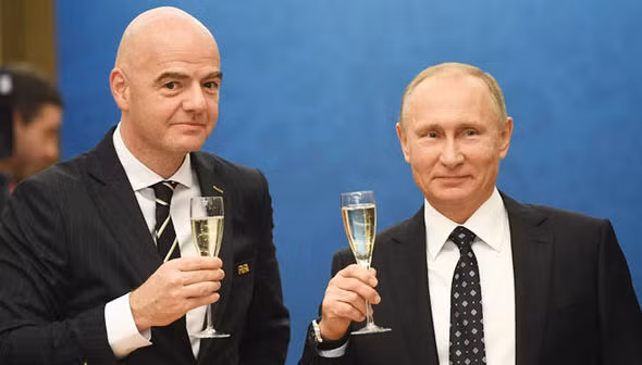 Tổng thống Nga Putin và Chủ tịch FIFA Infantino. Ảnh: Reuters Tổng thống Nga Putin và Chủ tịch FIFA Infantino. Ảnh: Reuters