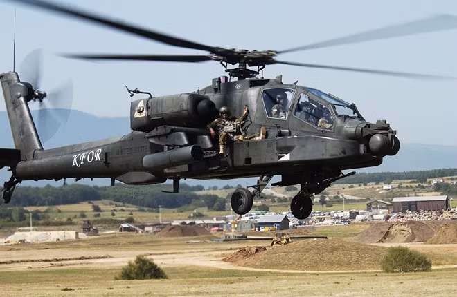Một chiếc Apache AH-64 của Mỹ. Ảnh: ITN