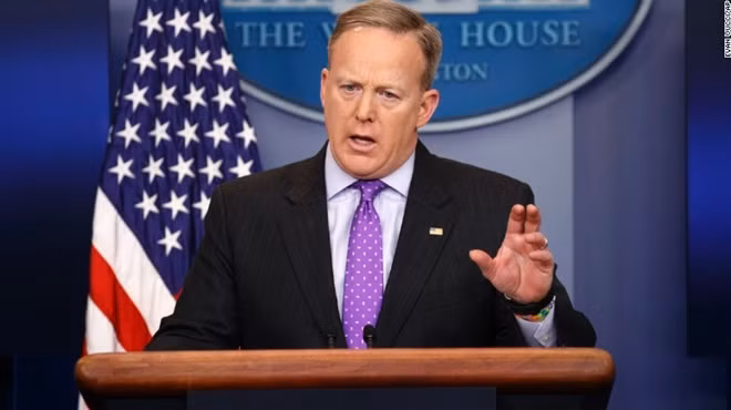 Phát ngôn viên Nhà Trắng Sean Spicer. Ảnh: CNN