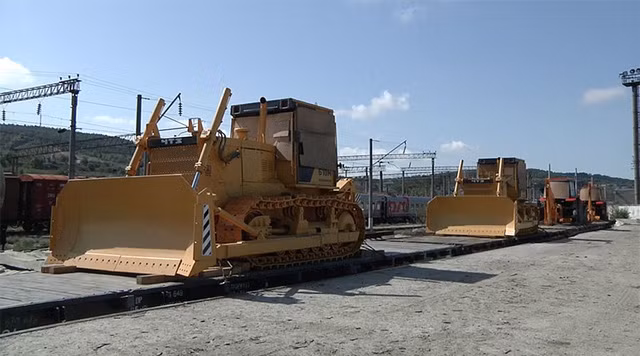 Thiết bị công trình được Nga gửi tới giúp Syria tái thiết đất nước. Ảnh: ITN