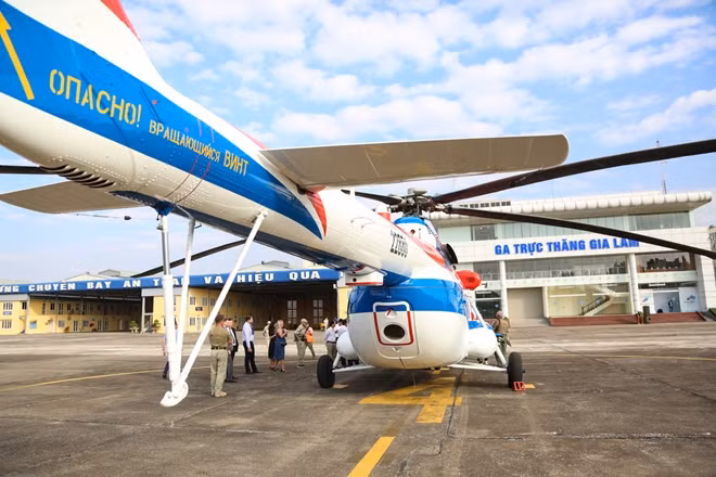 Phần thân ngoài của máy bay Mi-171A2.