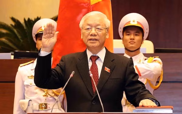 Đồng chí Nguyễn Phú Trọng nhậm chức Chủ tịch nước. Đồng chí Nguyễn Phú Trọng nhậm chức Chủ tịch nước.