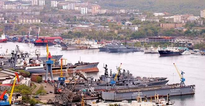 Trong vòng một thế kỷ rưỡi Vladivostok là thành phố châu Âu nổi tiếng và nhiều sắc màu nhất ở phía Đông Liên bang Nga. Ảnh: Vlatims