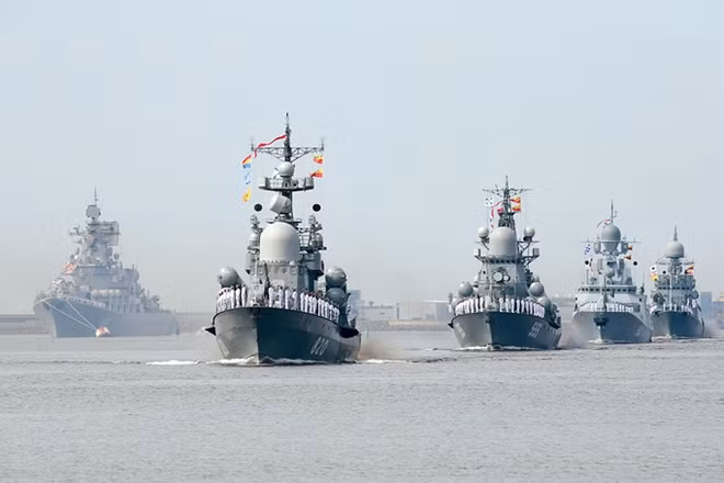 Năm nay, Nga dự kiến sẽ phô diễn nhiều loại tàu chiến thế hệ mới trong Ngày Hải quân, vốn thường được tổ chức vào ngày Chủ nhật cuối cùng của tháng 7 hàng năm để kỷ niệm những chiến thắng vang dội trong lịch sử.