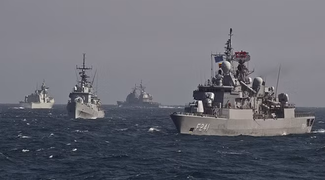 NATO muốn tăng cường hiện diện quân sự tại Biển Đen. Ảnh: RT