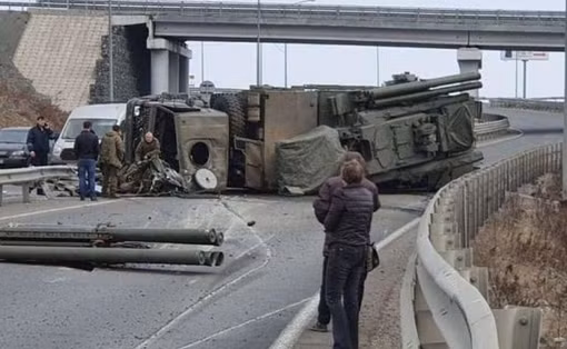 Căn cứ không quân Nga ở Syria bị khủng bố tấn công ảnh 3