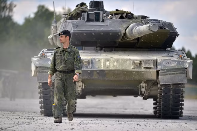 Xe tăng Leopard-2 cũng bị đánh giá là hoạt động thiếu hiệu quả. Ảnh: ITN
