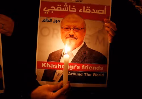 Di ảnh của nhà báo Khashoggi. Ảnh: Reuters