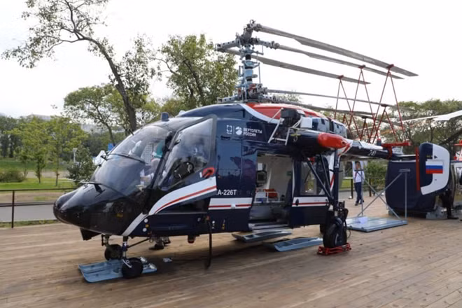 Chiếc Mi-171A2 trưng bày trong khuôn viên EEF 2019. Ảnh: Roctec