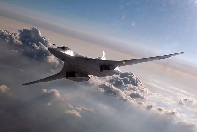 Oanh tạc cơ Tu-160 của quân đội Nga. Ảnh: ITN