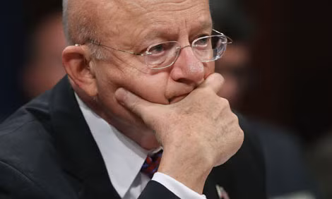 Giám đốc Tình báo Quốc gia James Clapper đang bị nghi có liên quan trong vụ "xào nấu" báo cáo tình báo.