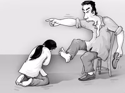 20 năm lấy chồng cũng là ngần ấy thời gian người đàn bà ấy nước mắt chan cơm. Minh họa của VOV.