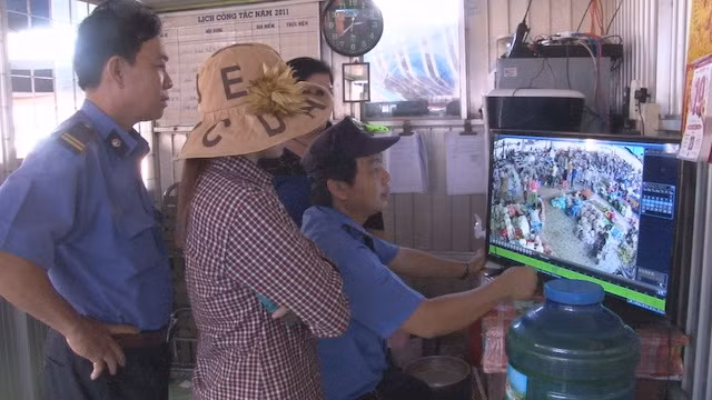 Camera an ninh tại khu vực chợ Sa Đéc.