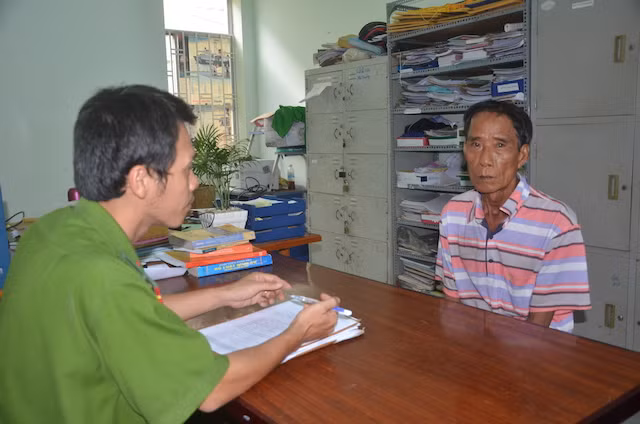 Nghi phạm tại cơ quan điều tra.