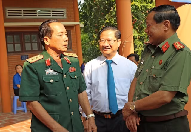 Các đại biểu ôn lại truyền thống Cuộc Tổng tiến công và nổi dậy Xuân Mậu Thân 1968.