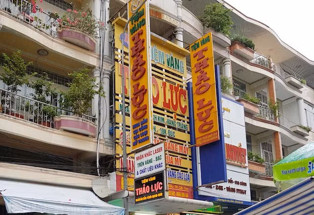 Tiệm vàng Thảo Lực.