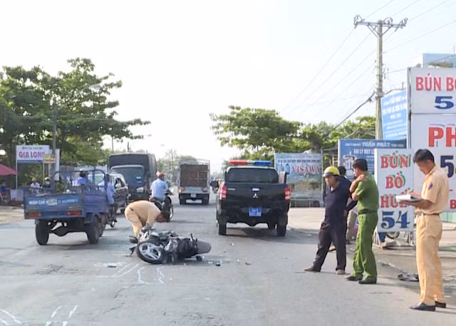 Hiện trường vụ va chạm giao thông.