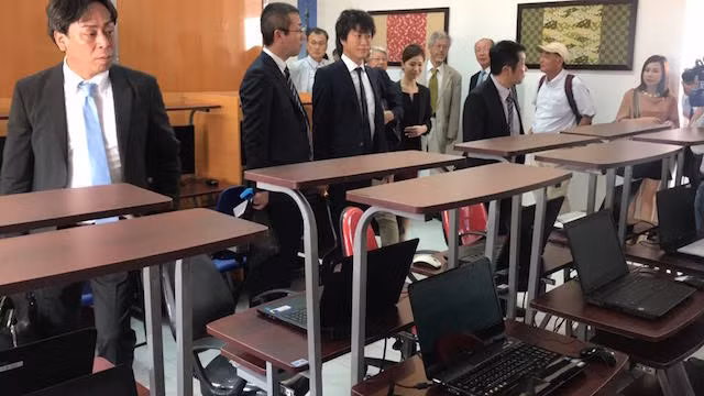 Bên trong Trung tâm đổi mới ICT Việt-Nhật.