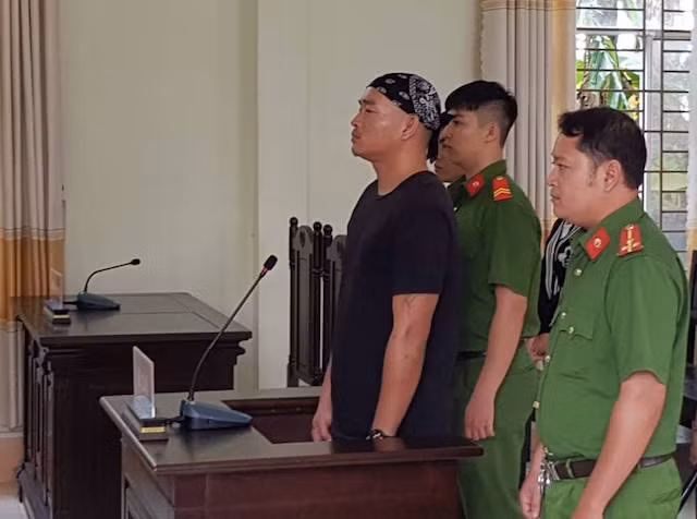 Bị cáo Nguyên tại phiên tòa.